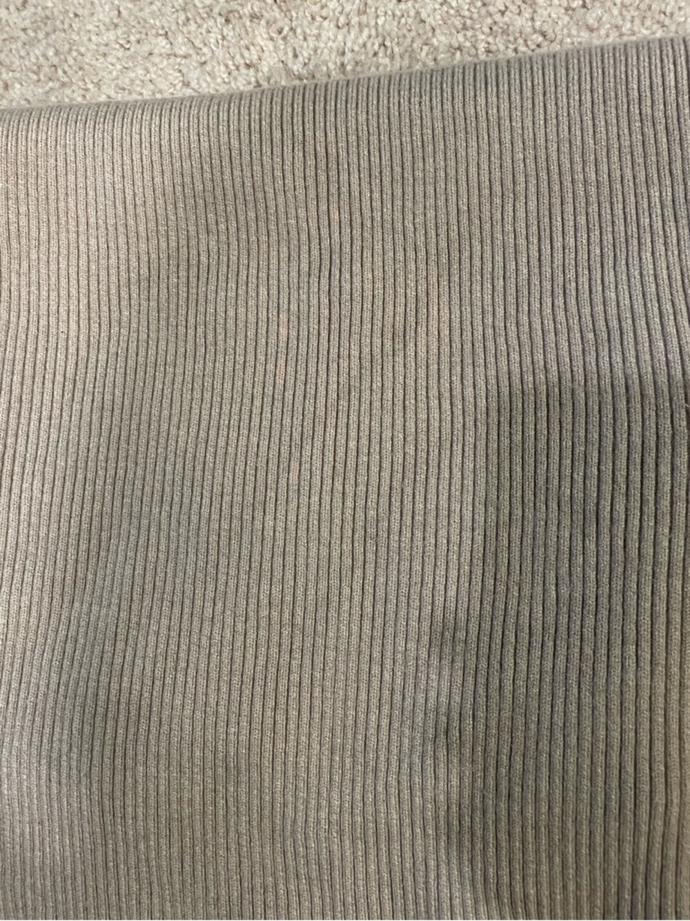 A&F Ribbed, Short Sleeve, Button-Side Sweater - Picture 4 of 4
